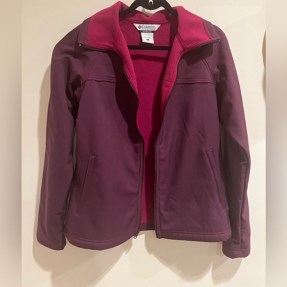 Columbia soft shell jacket, high collar, pink and purple, L.